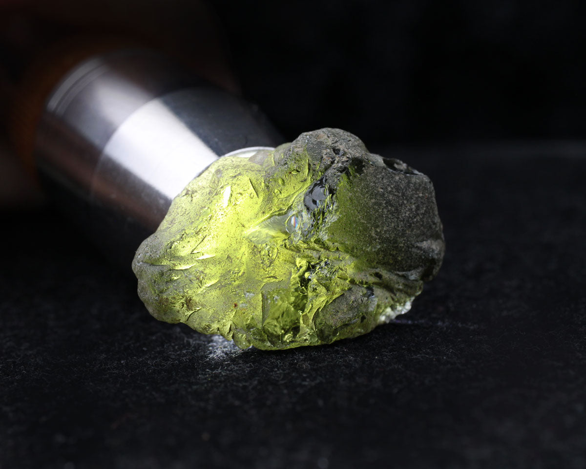 Moldavite 9.9 gr