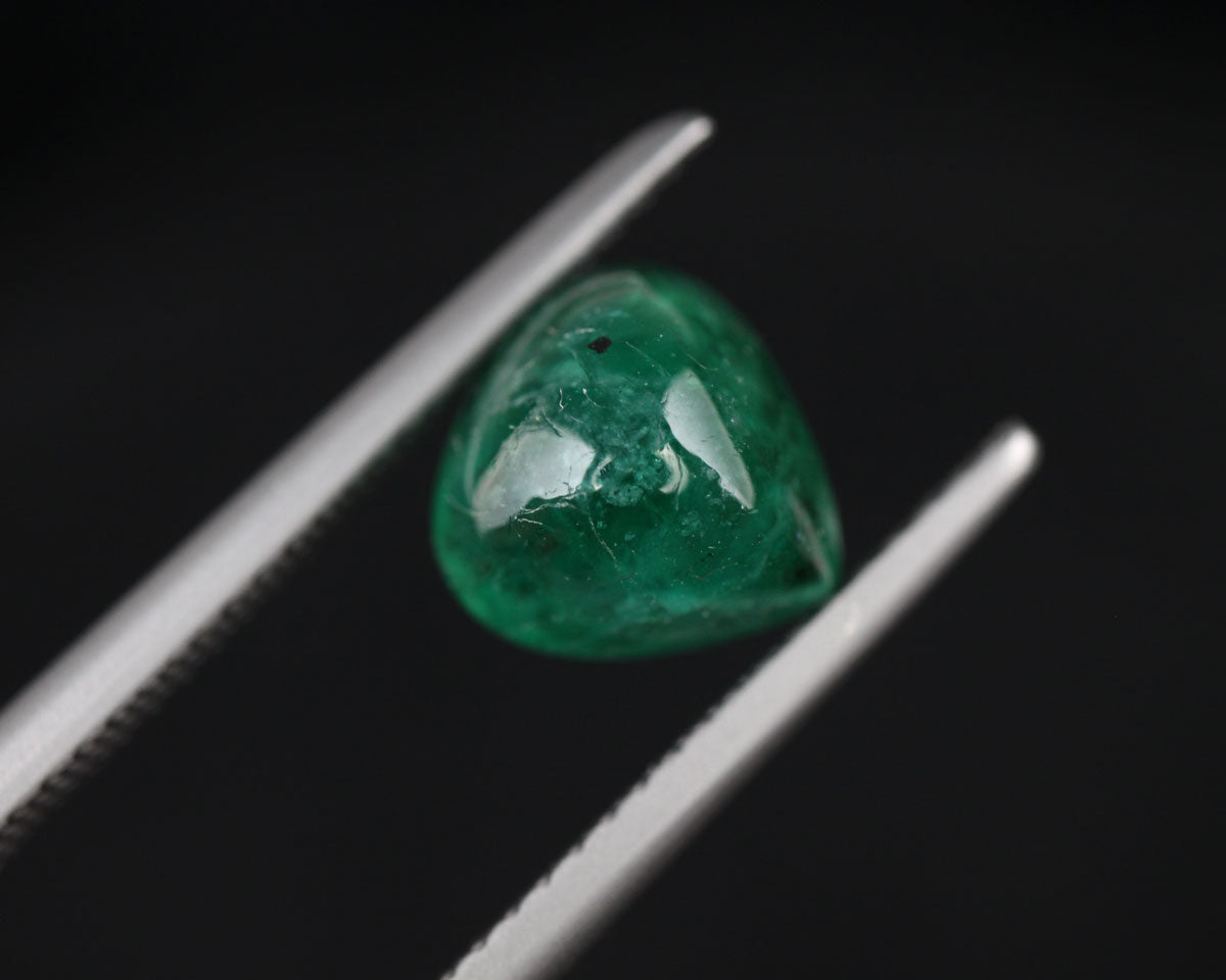 Cabochon cut Shakiso Emerald triangle 8mm 2.22 ct