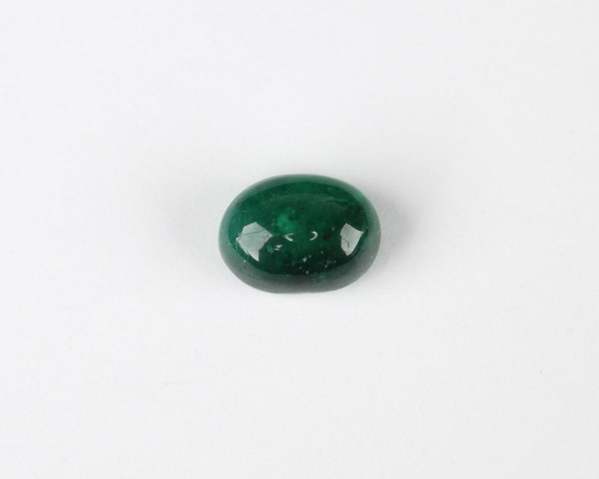 Cabochon cut Shakiso Emerald oval 8x6mm 1.46 ct