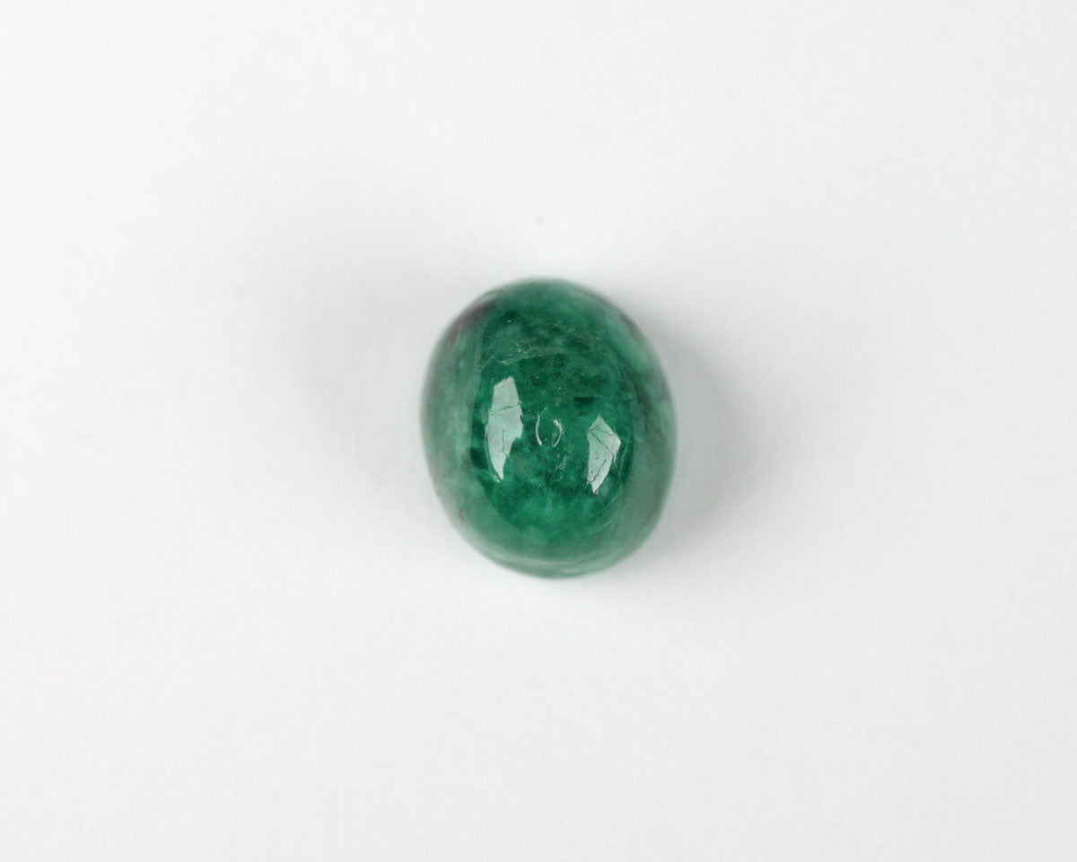 07 jun Shakiso Smaragd Cabochon oval 7,7 mm 1,85 ct