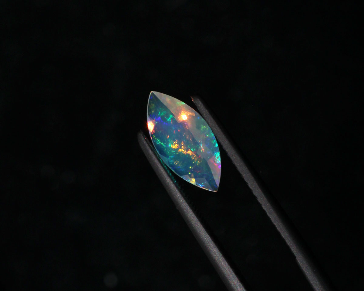 Wollo Opal Facet Marquise 12mm 0.9 ct