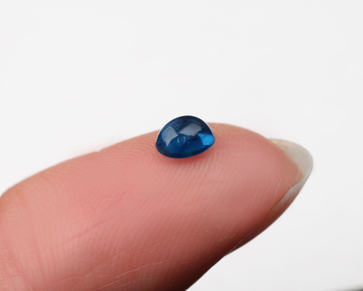 Afghanite cabochon 5 mm 0.3 ct