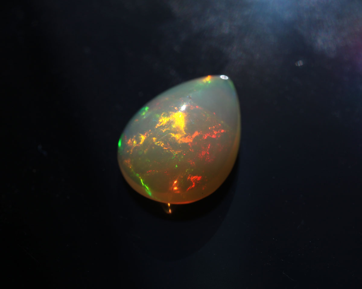 Wollo eldopal 1,77 ct droppe