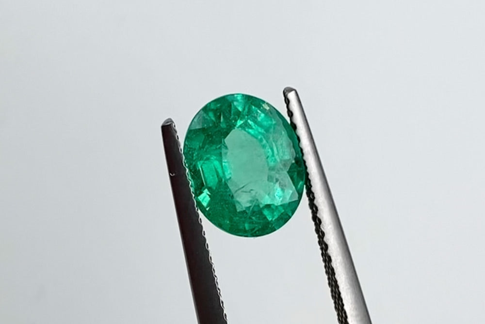 Shakiso Emerald oval 2.41 ct