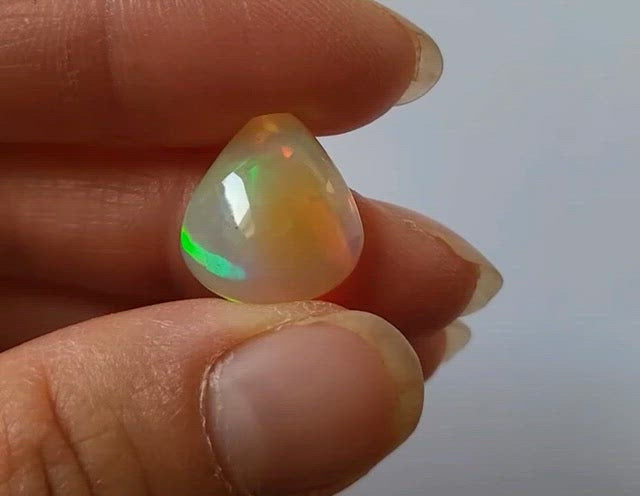 Wollo Opal Pear 6.39 ct