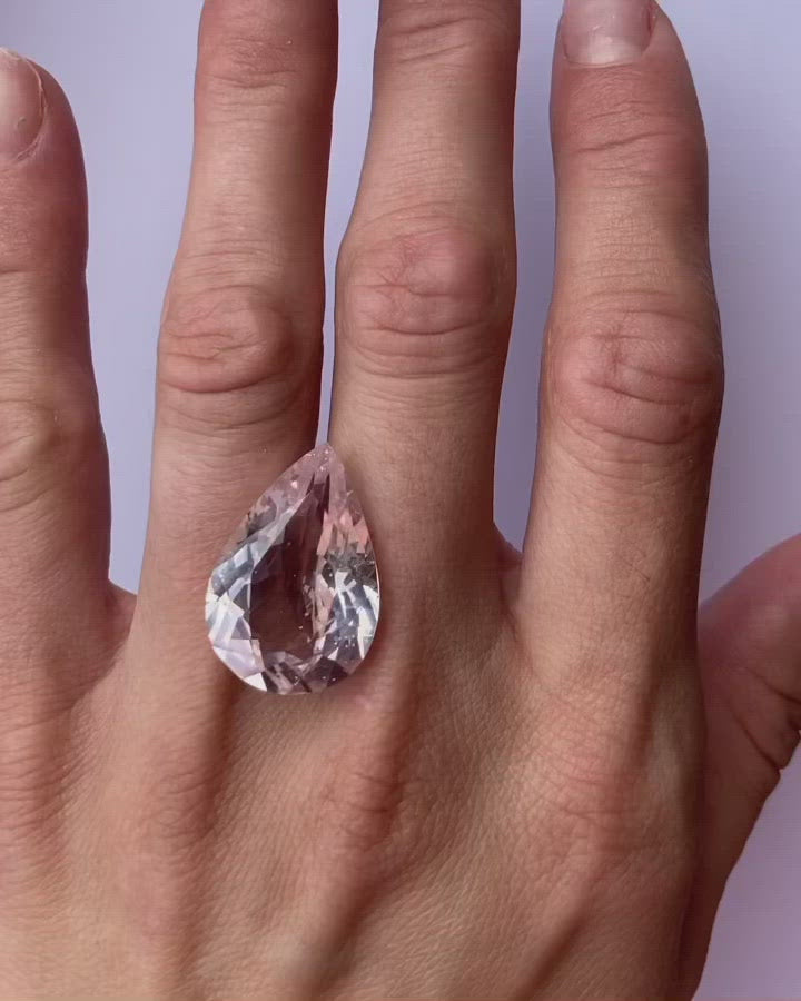 Morganite Pear 18.2 ct