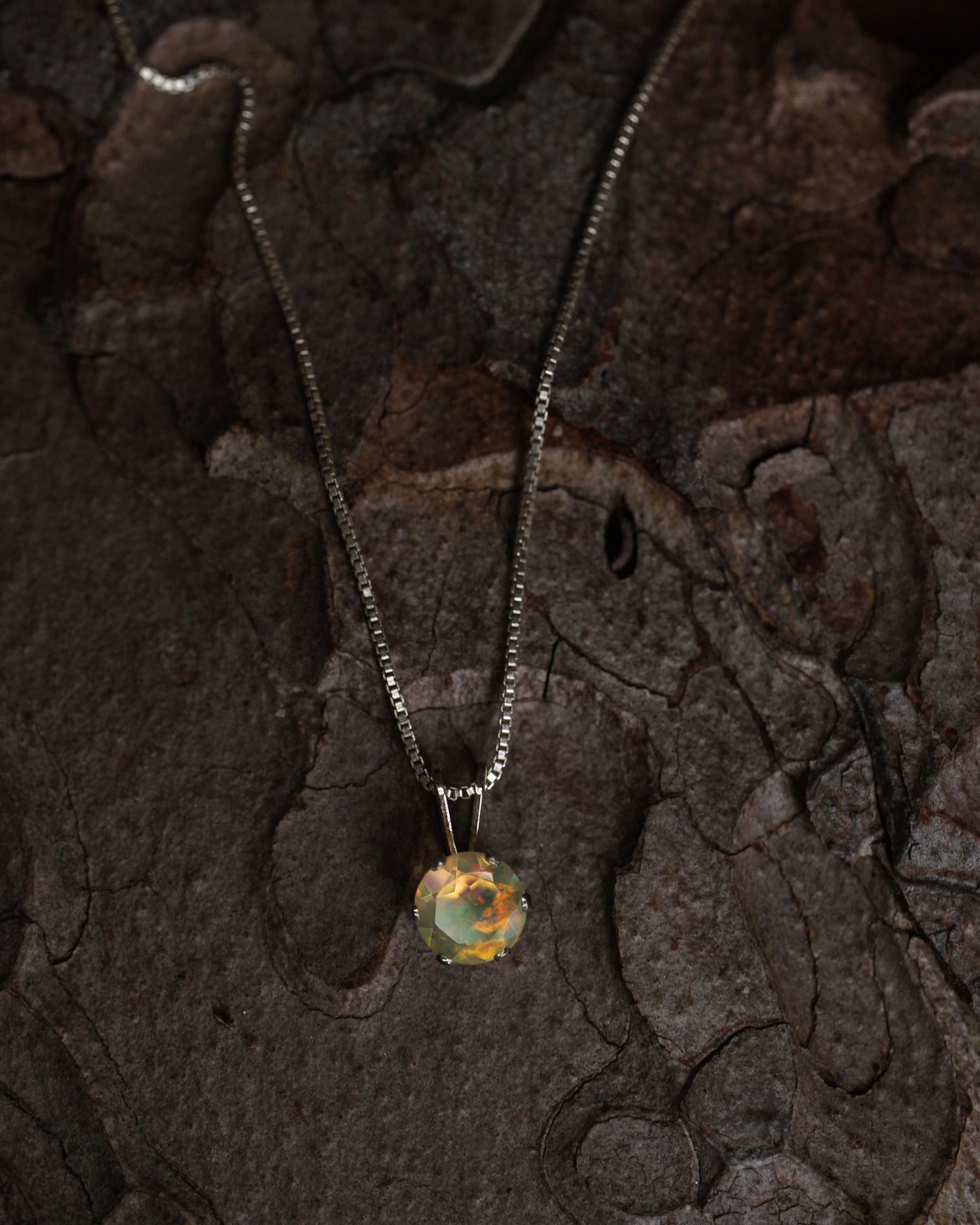 Wollo Opal Pendant