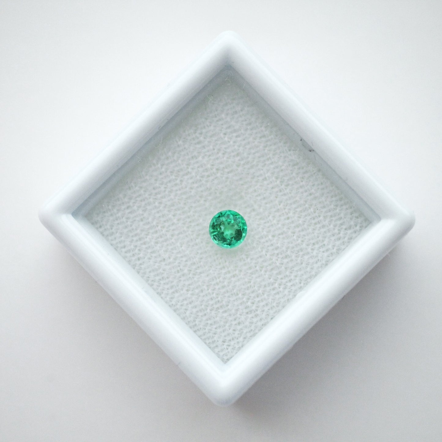 Shakiso Emerald round 0.32 ct