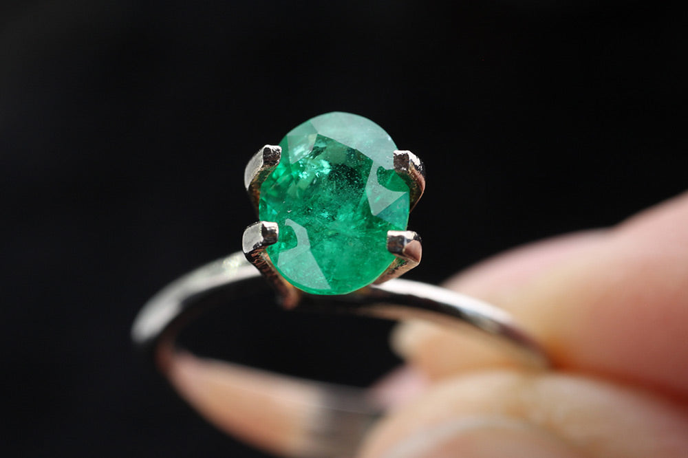 Shakiso Emerald oval 1.62 ct