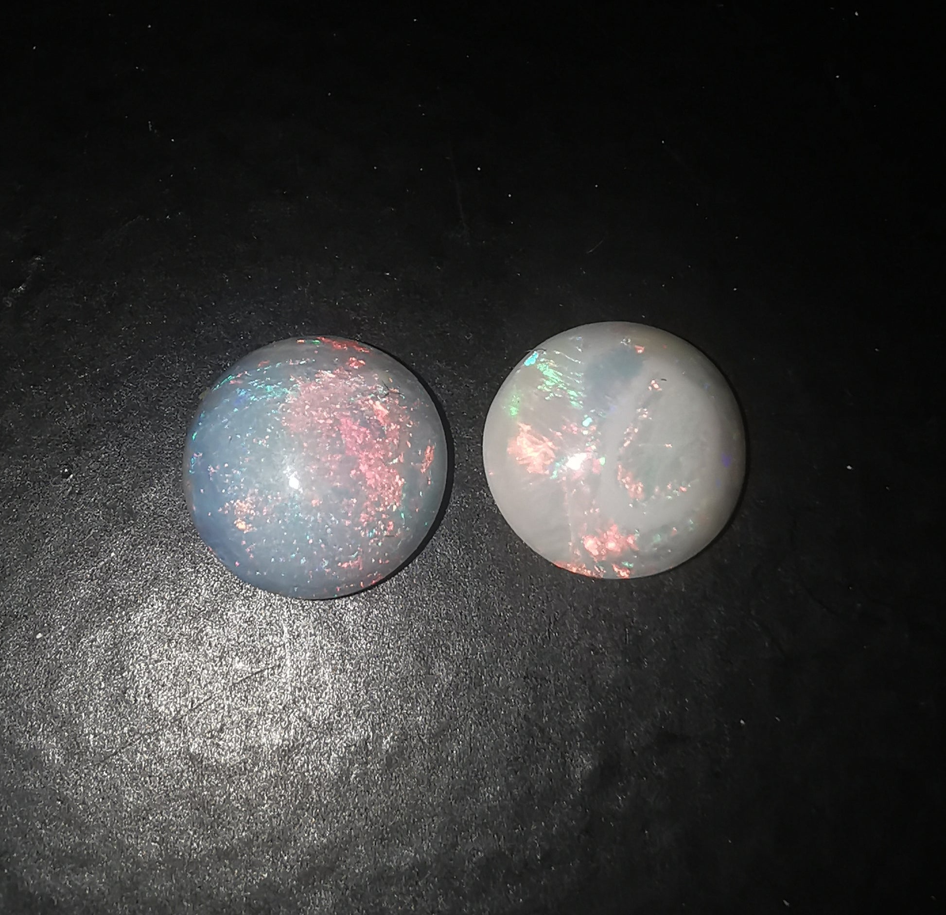 Australian White Opal 6 mm Pair