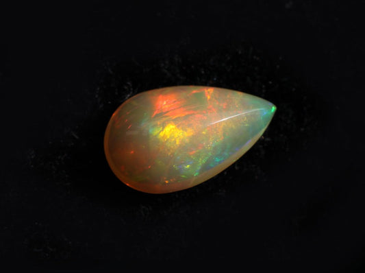 Wollo Opal Drop 1.2 ct