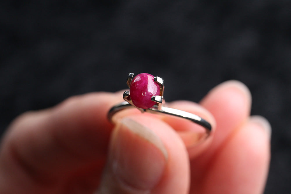 Ruby Cabochon Oval 1.18 ct