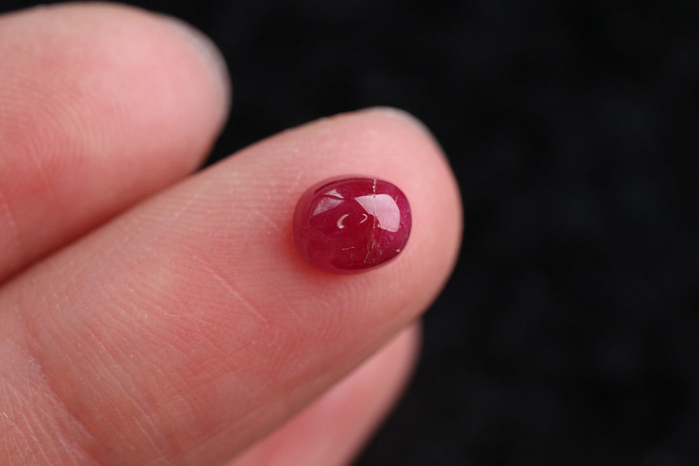 Ruby Cabochon Oval 1.45 ct