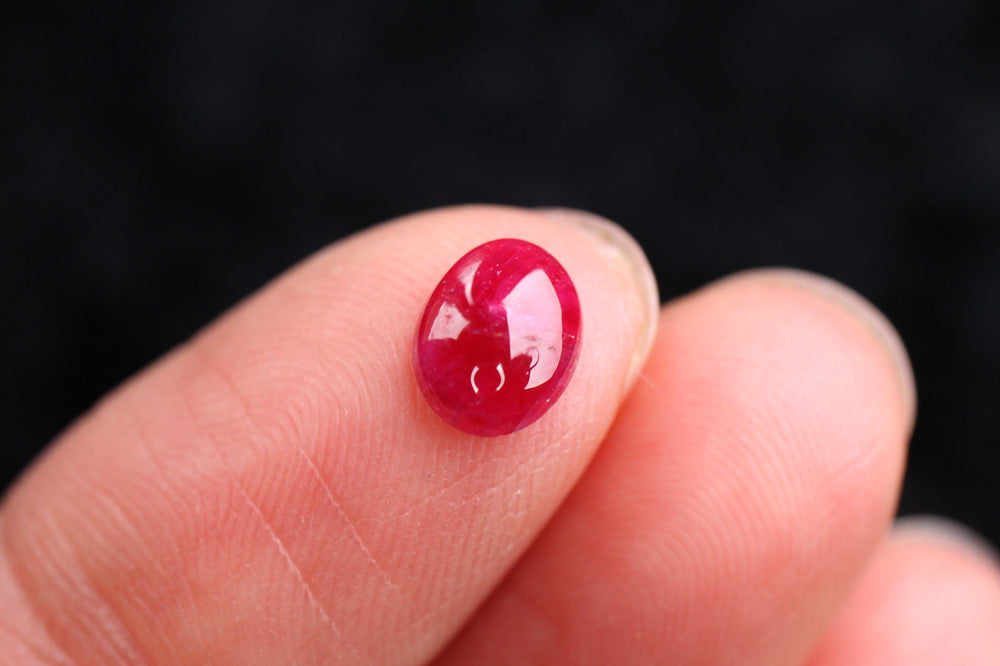 Ruby Cabochon Oval 1.15 ct
