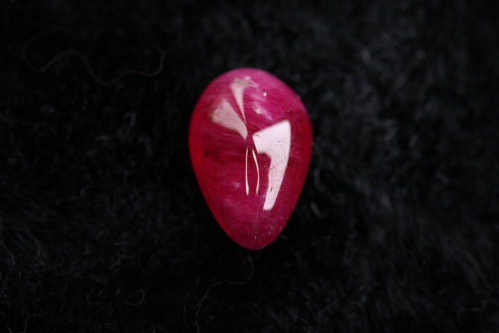 Ruby Cabochon Pear 0.85 ct