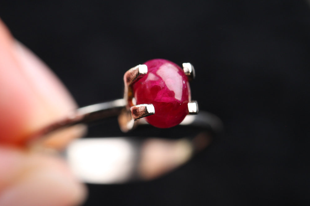 Ruby Cabochon Oval 1.14 ct