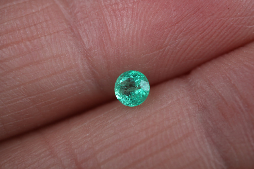 Shakiso Emerald round 0.18 ct