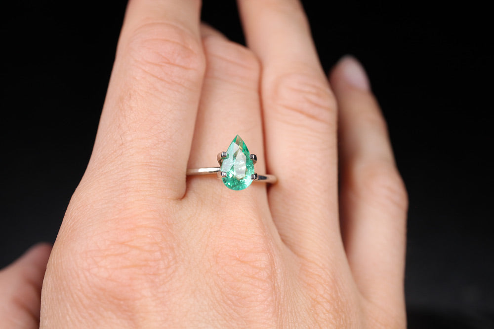 Shakiso Emerald Pear 1.29 ct