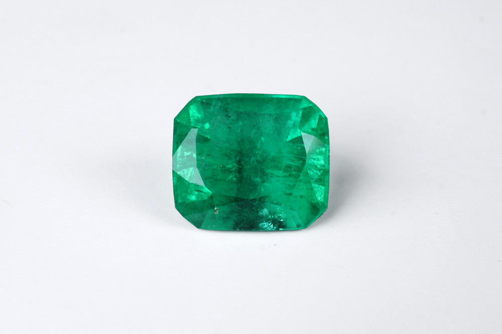 Shakiso Emerald cushion 6.17 ct