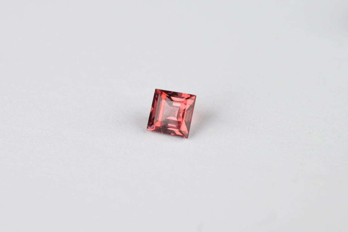 Red Tourmaline Square 0.26 ct