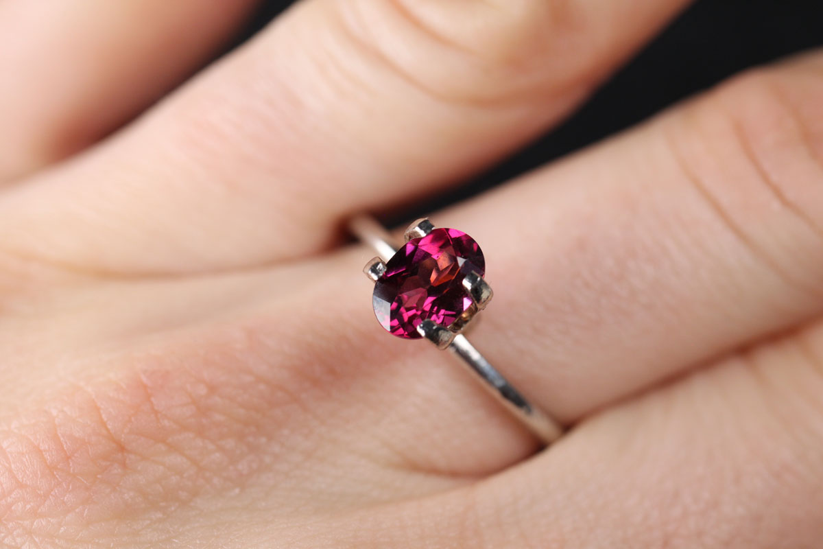 Purple Tourmaline Oval 1.06 ct