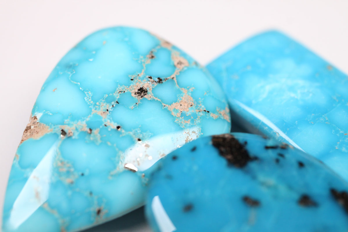 Turquoise Drop 33.5 ct