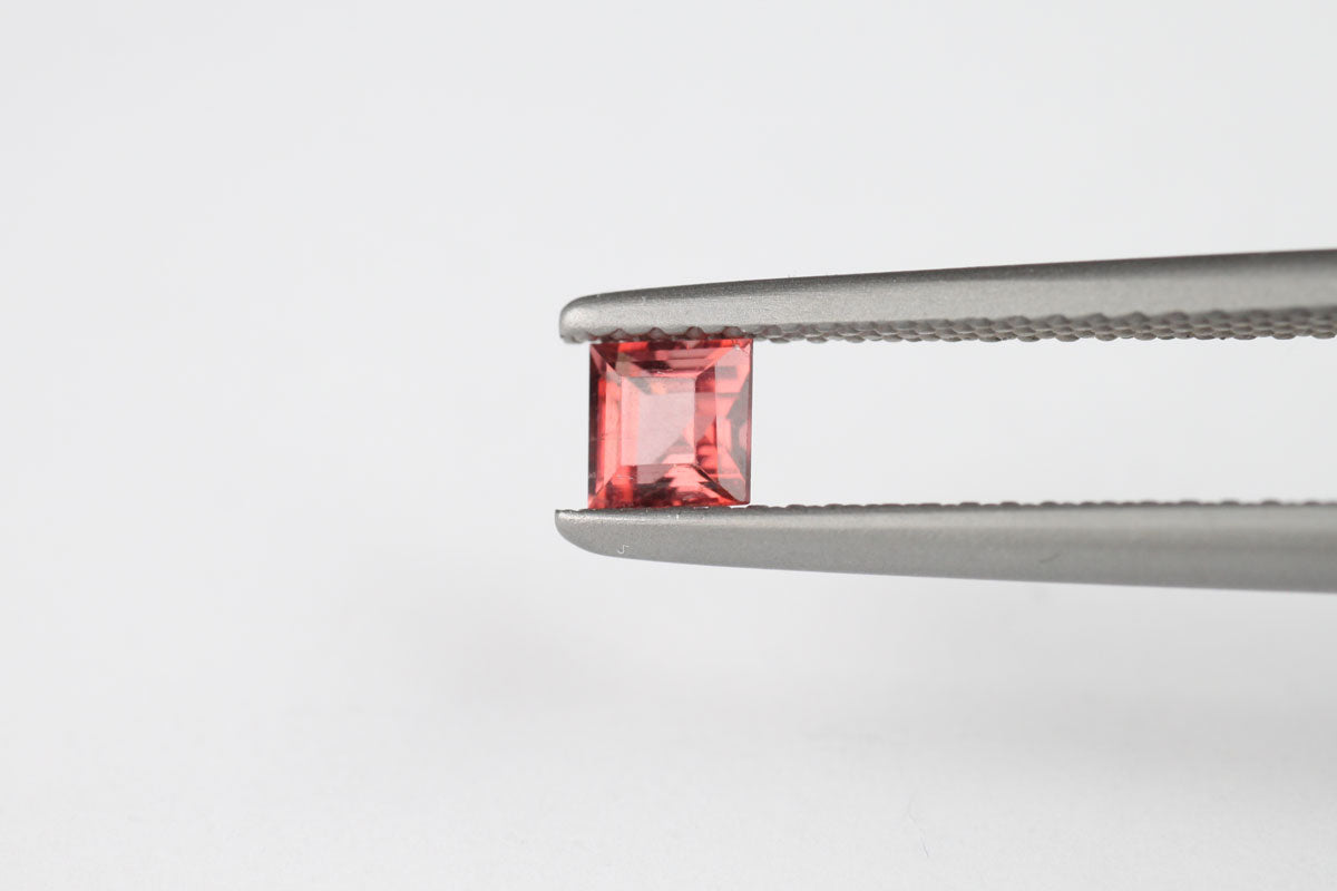 Red Tourmaline Square 0.35 ct