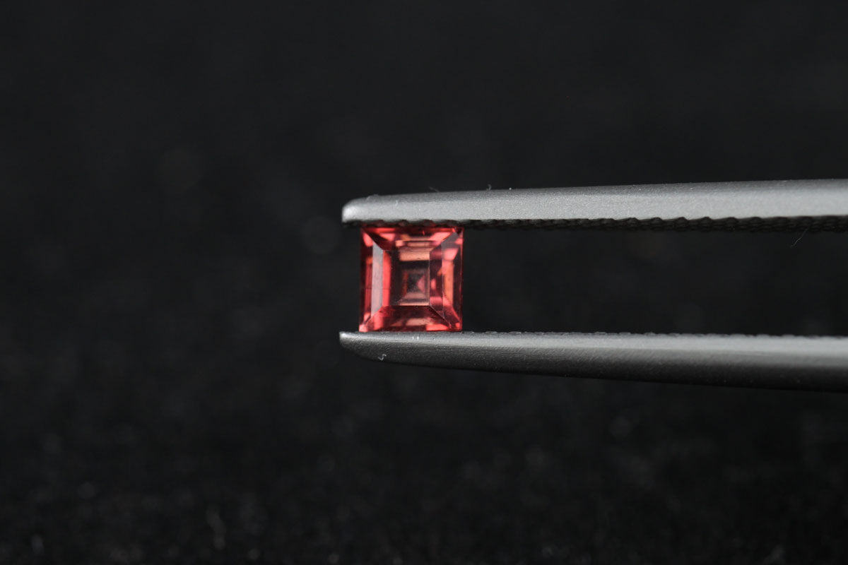 Red Tourmaline Square 0.35 ct