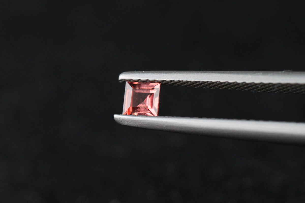 Red Tourmaline Square 0.26 ct