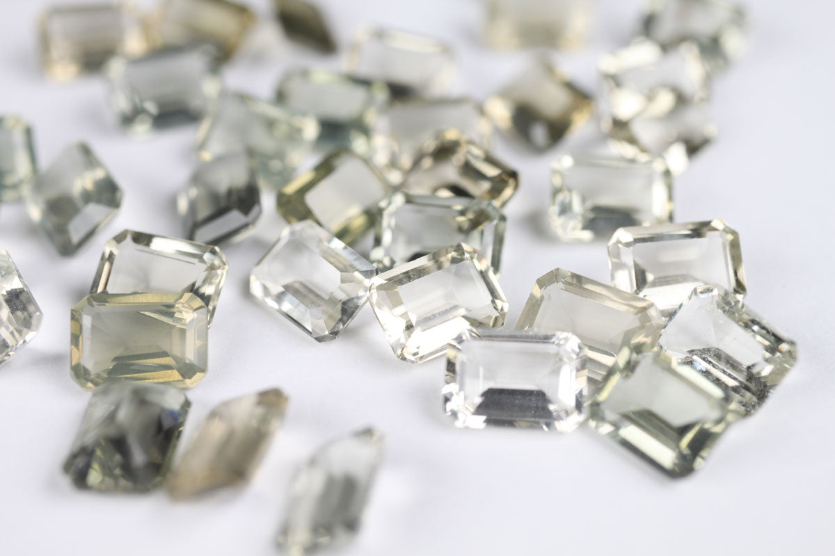 Zultanite Emerald Cut 7x5 mm