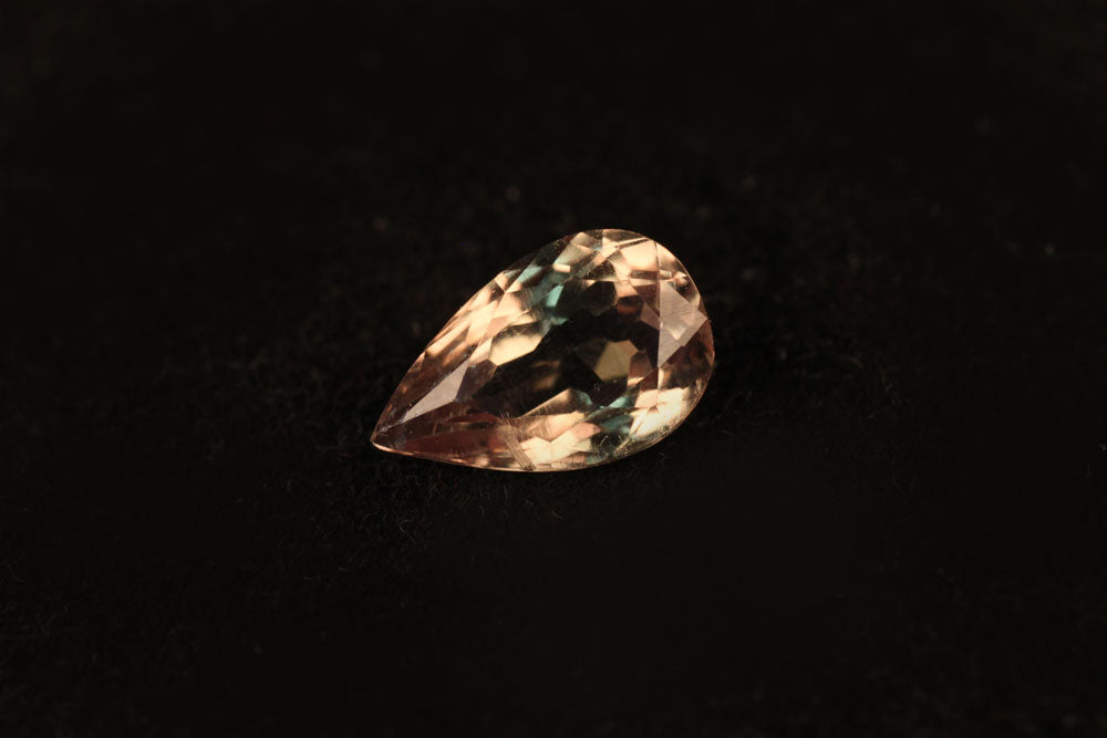 Zultanite Pear 3.68 ct