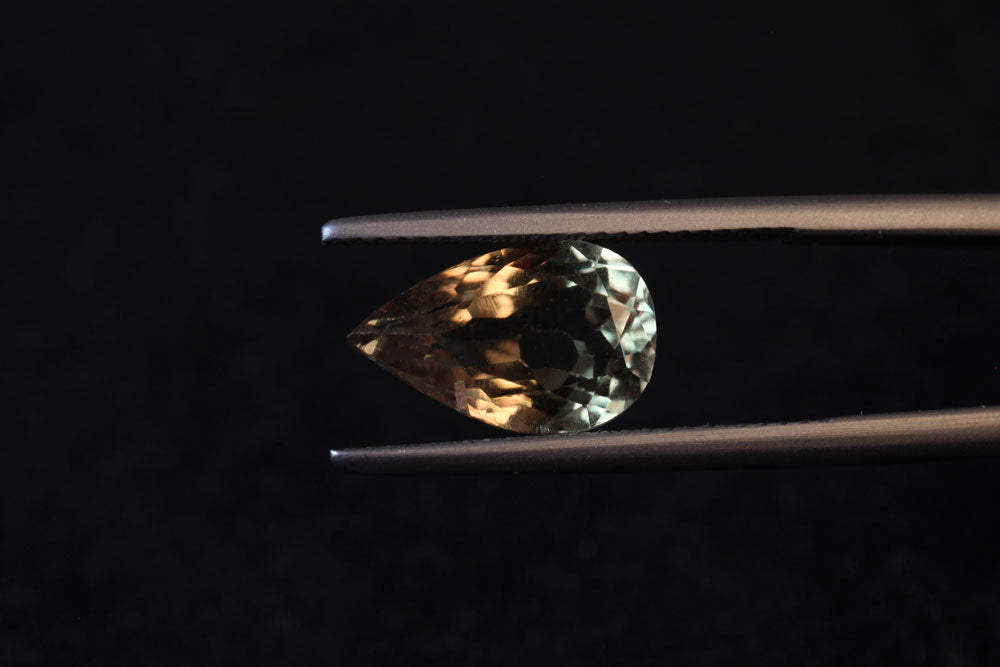 Zultanite Pear 3.68 ct