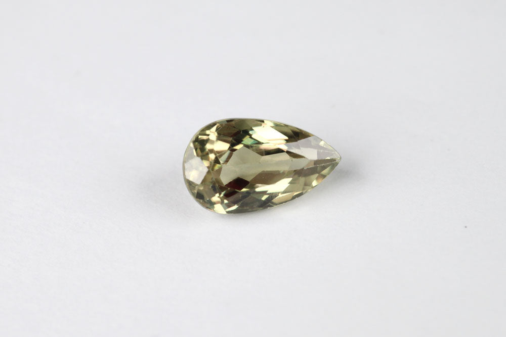 Zultanite Pear 3.25 ct