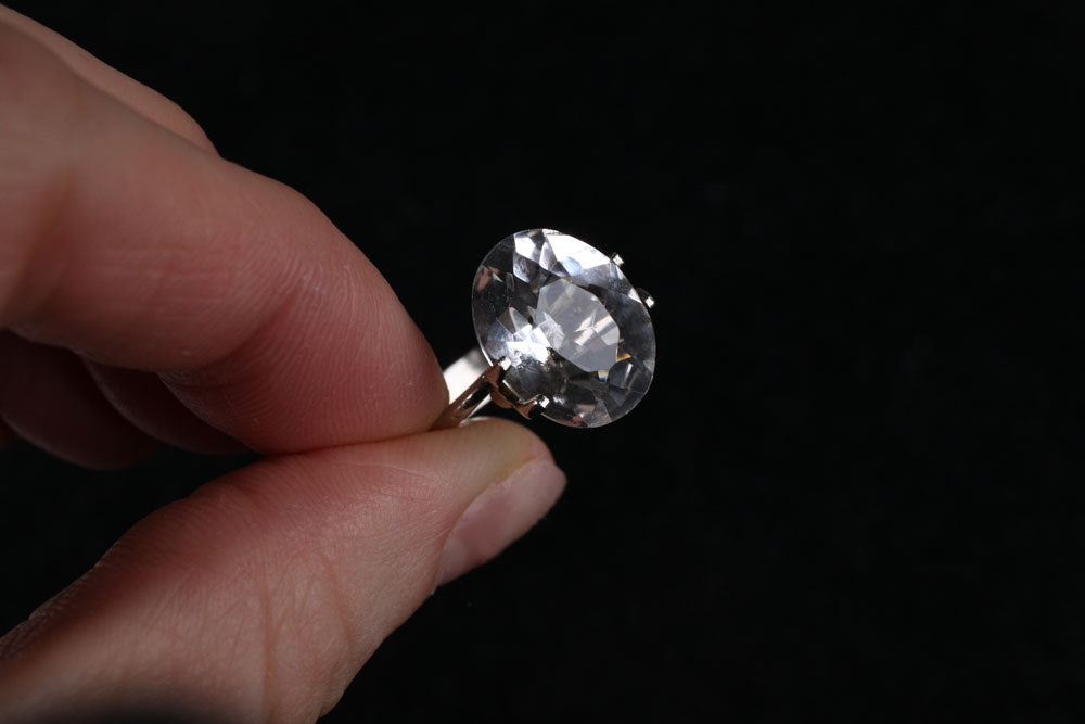 Rock Crystal Oval 6.9 ct