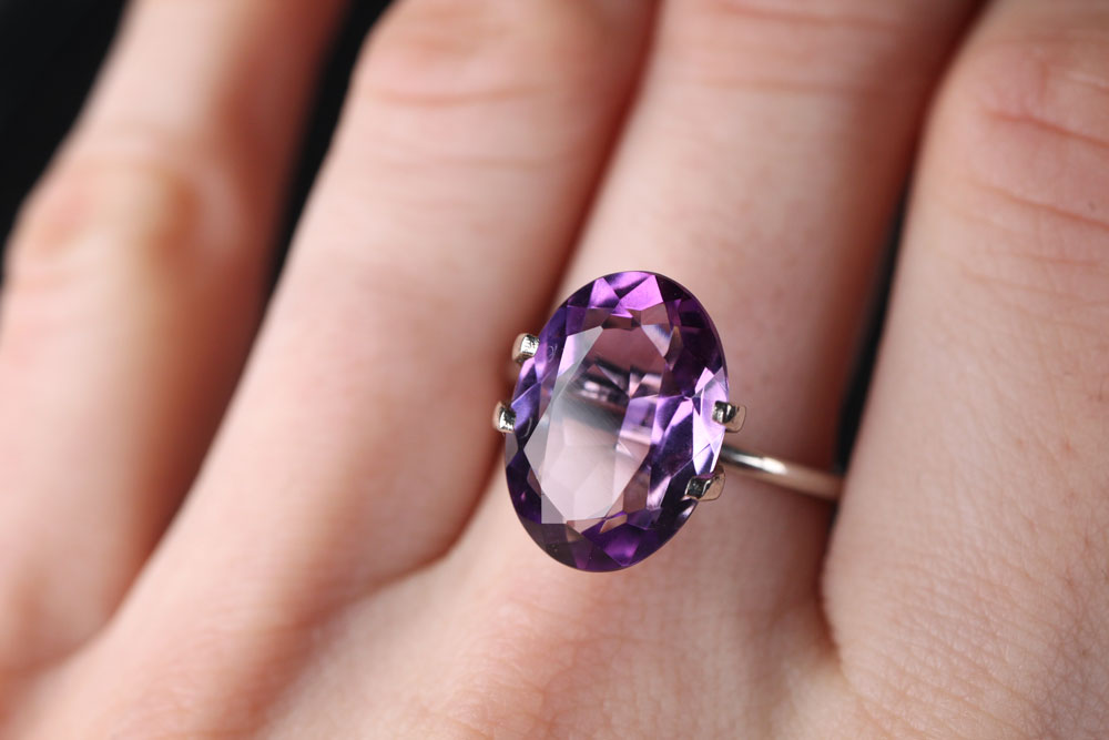 Amethyst Oval 14x10 mm #2