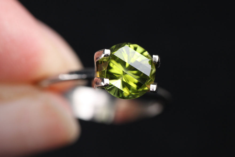 Peridot Round 1.58 ct