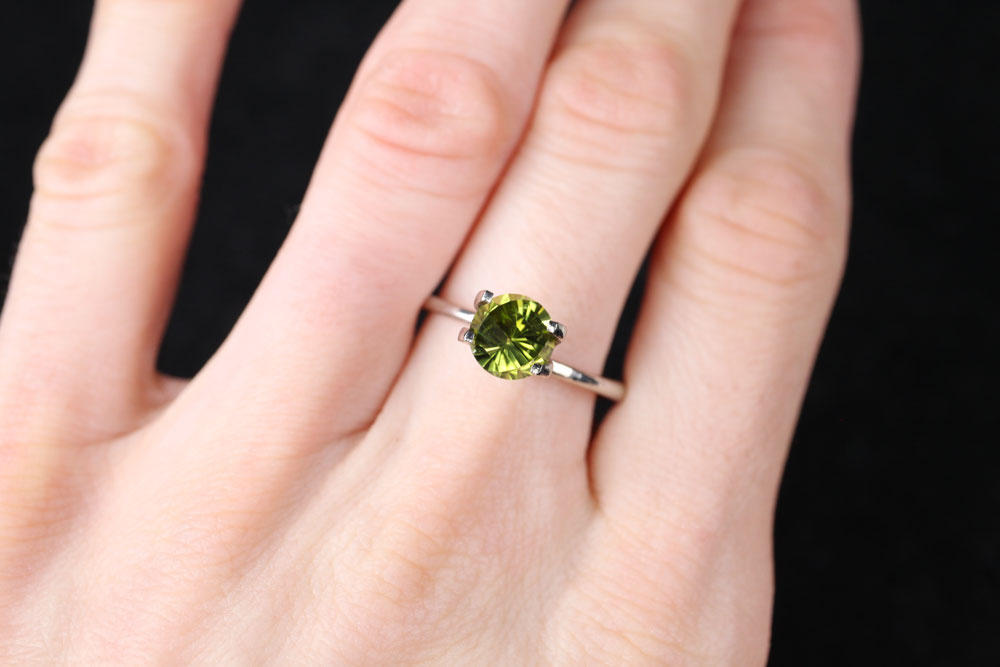 Peridot Round 1.58 ct