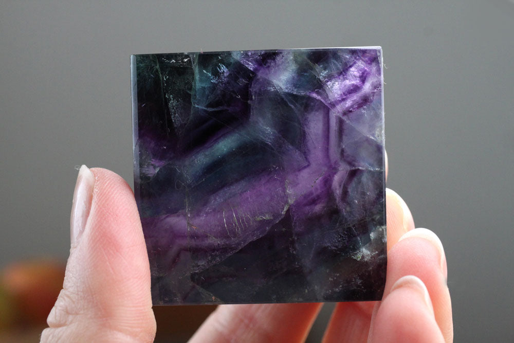 Flourite Pyramide 4 cm Purple-Green