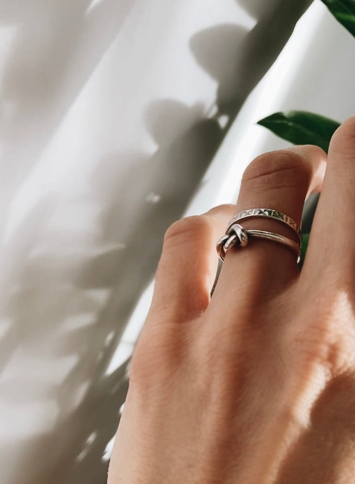 Knut ring