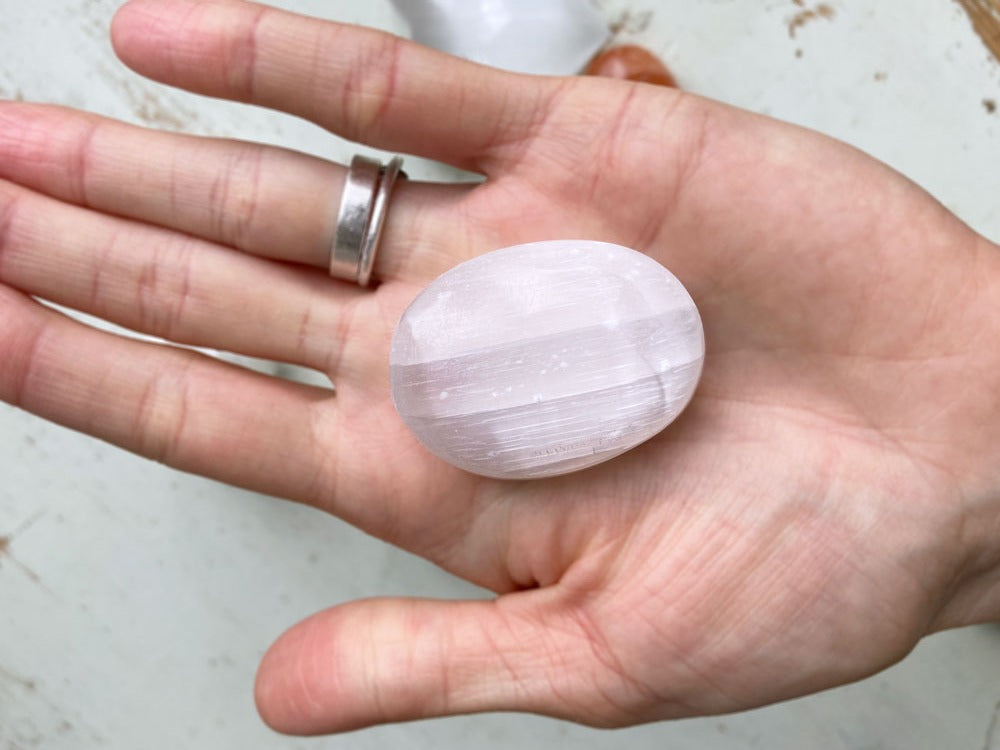 Selenite Oval