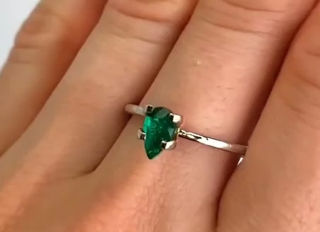 Emerald 0.61 ct