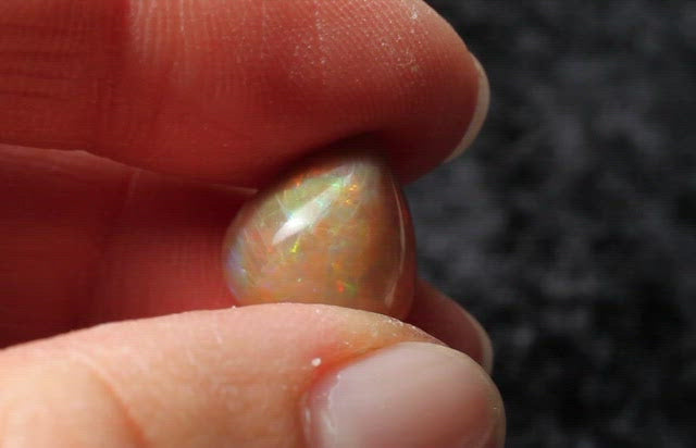 Wollo Opal Pear 3.7 ct