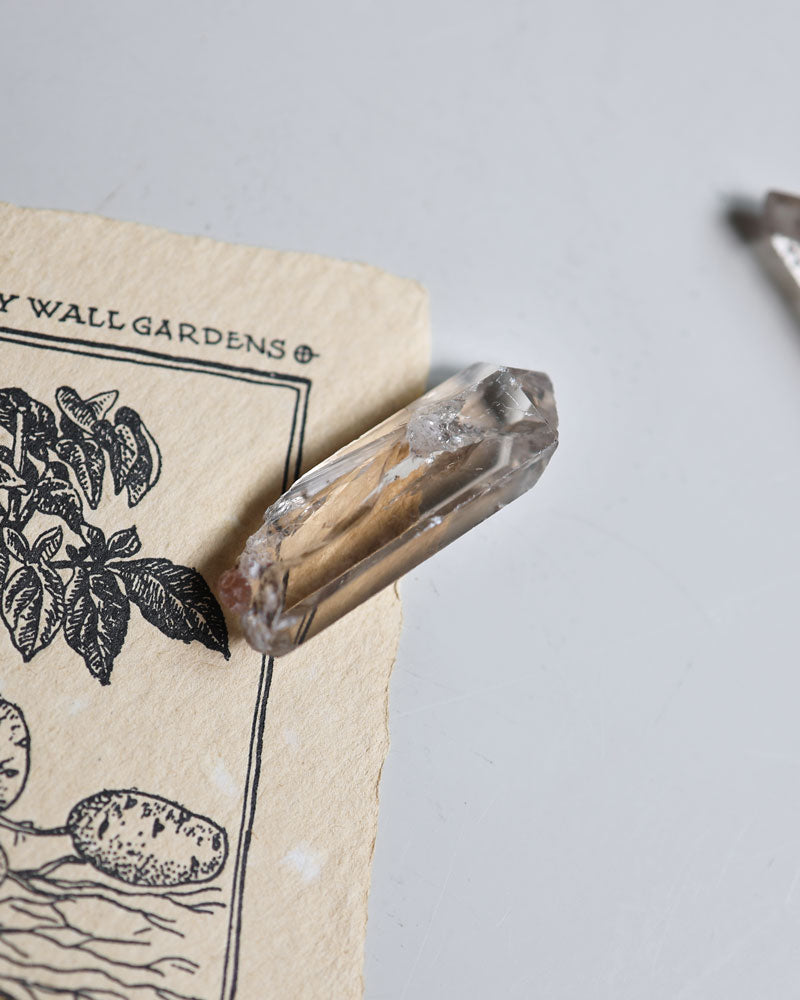 Lemurian rökkvarts kristall 12 gr