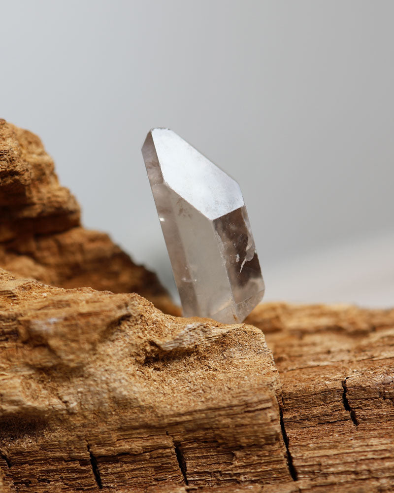 Lemurian rökkvarts kristall 12 gr
