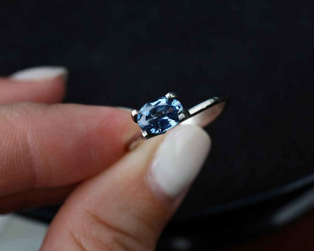 Safir blå oval 1,10 ct