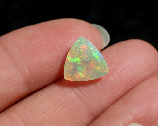 Wollo Opal trillion 10 mm