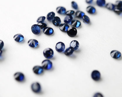 Blå safirrund kalibrerad 1 mm