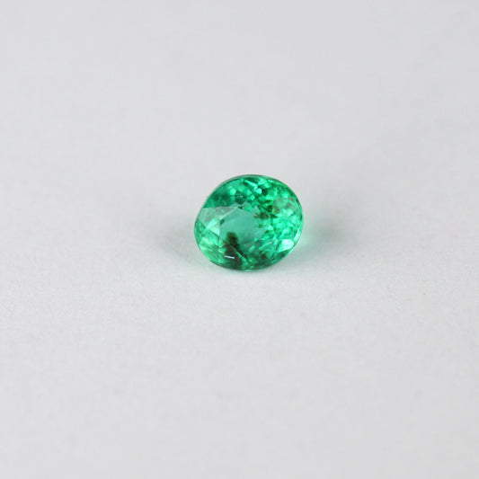 Shakiso Emerald oval 0.13 ct