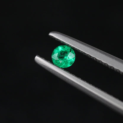 Shakiso Smarahd rund 0,12 ct
