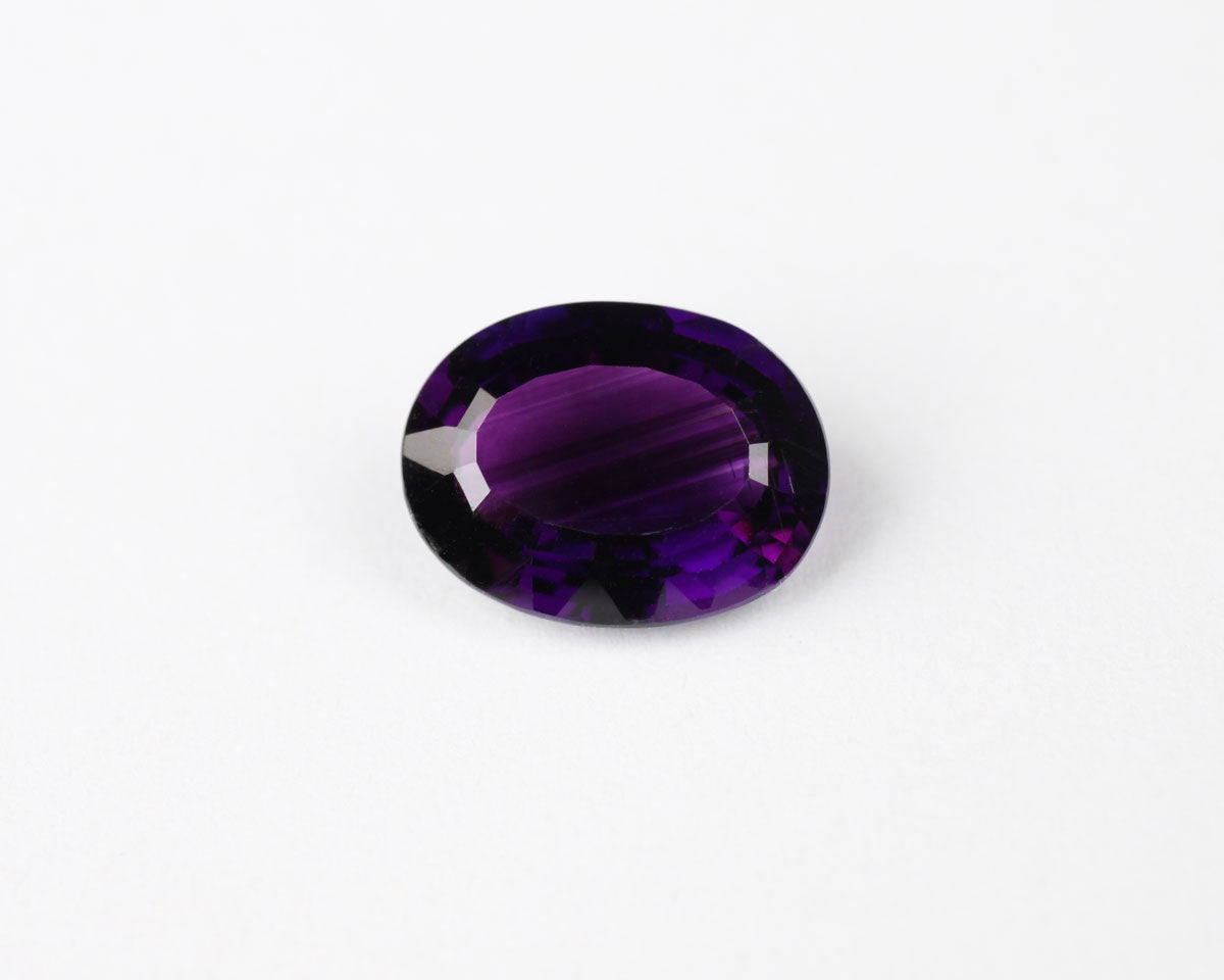 Amethyst oval 12x9 mm 4 ct